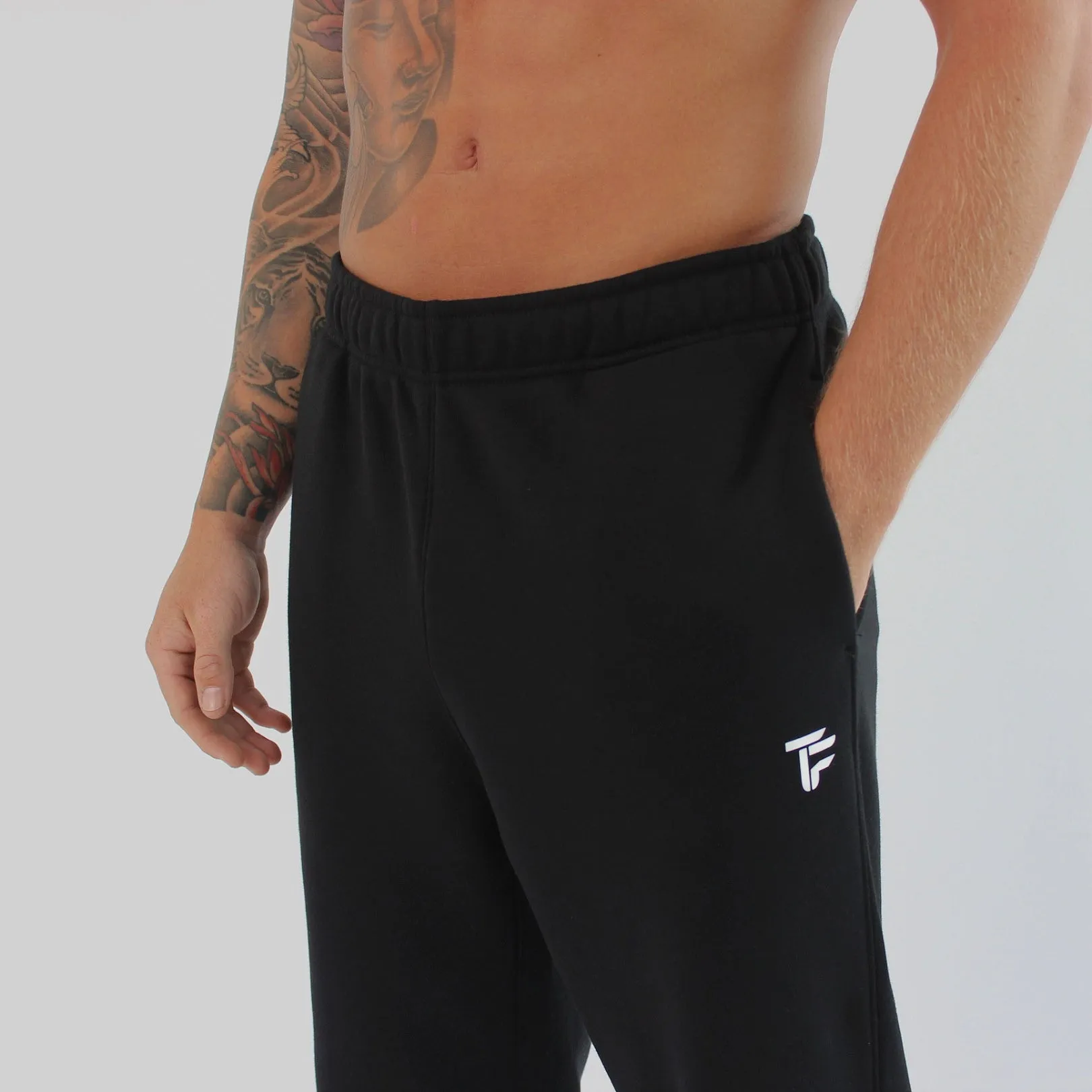 304 Mens TOF Essentials Joggers Black