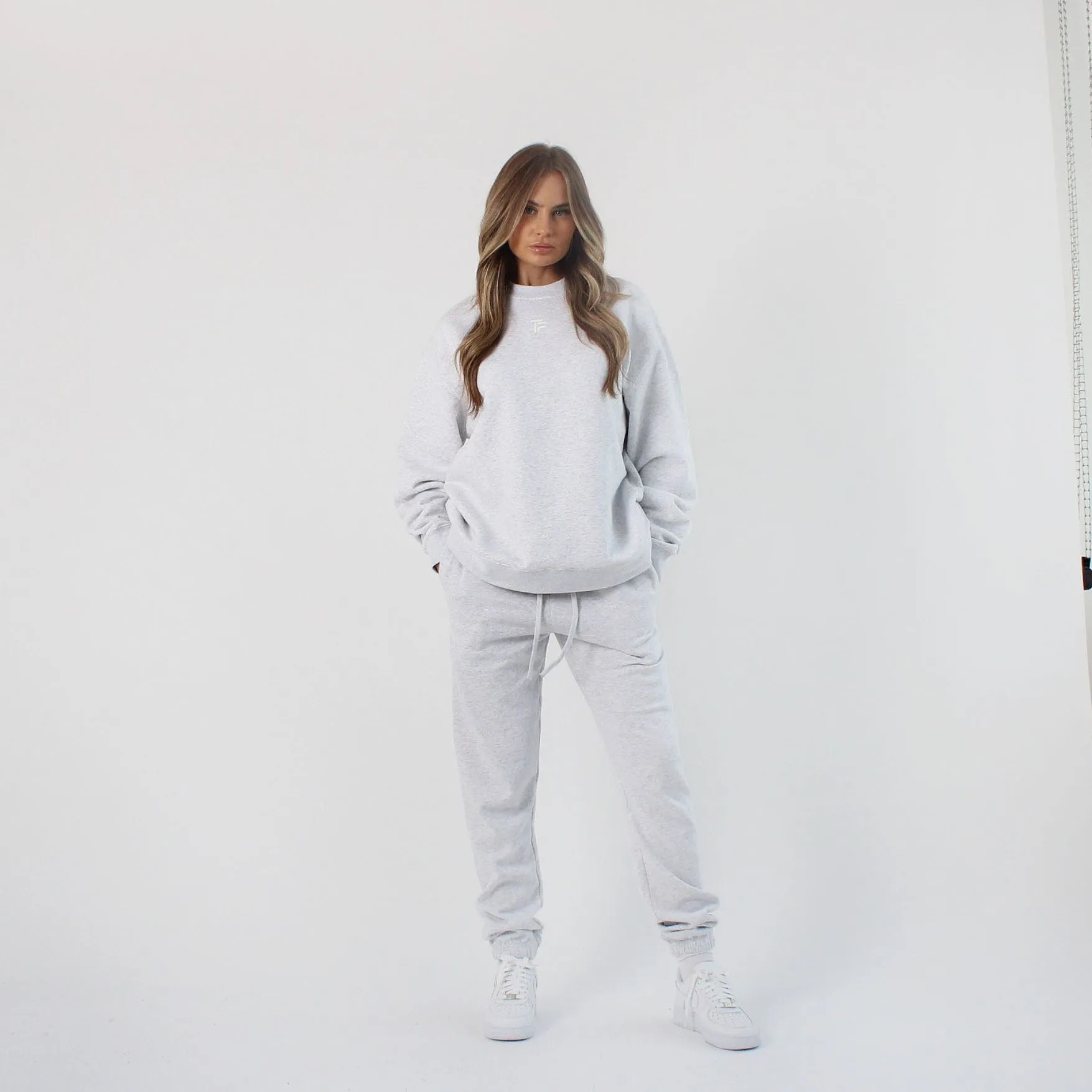 304 Women's TOF Essentials Joggers White Heather Grey
