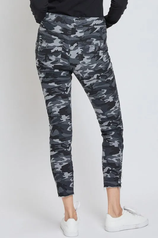 Black Camo High Rise Joggers - YMI