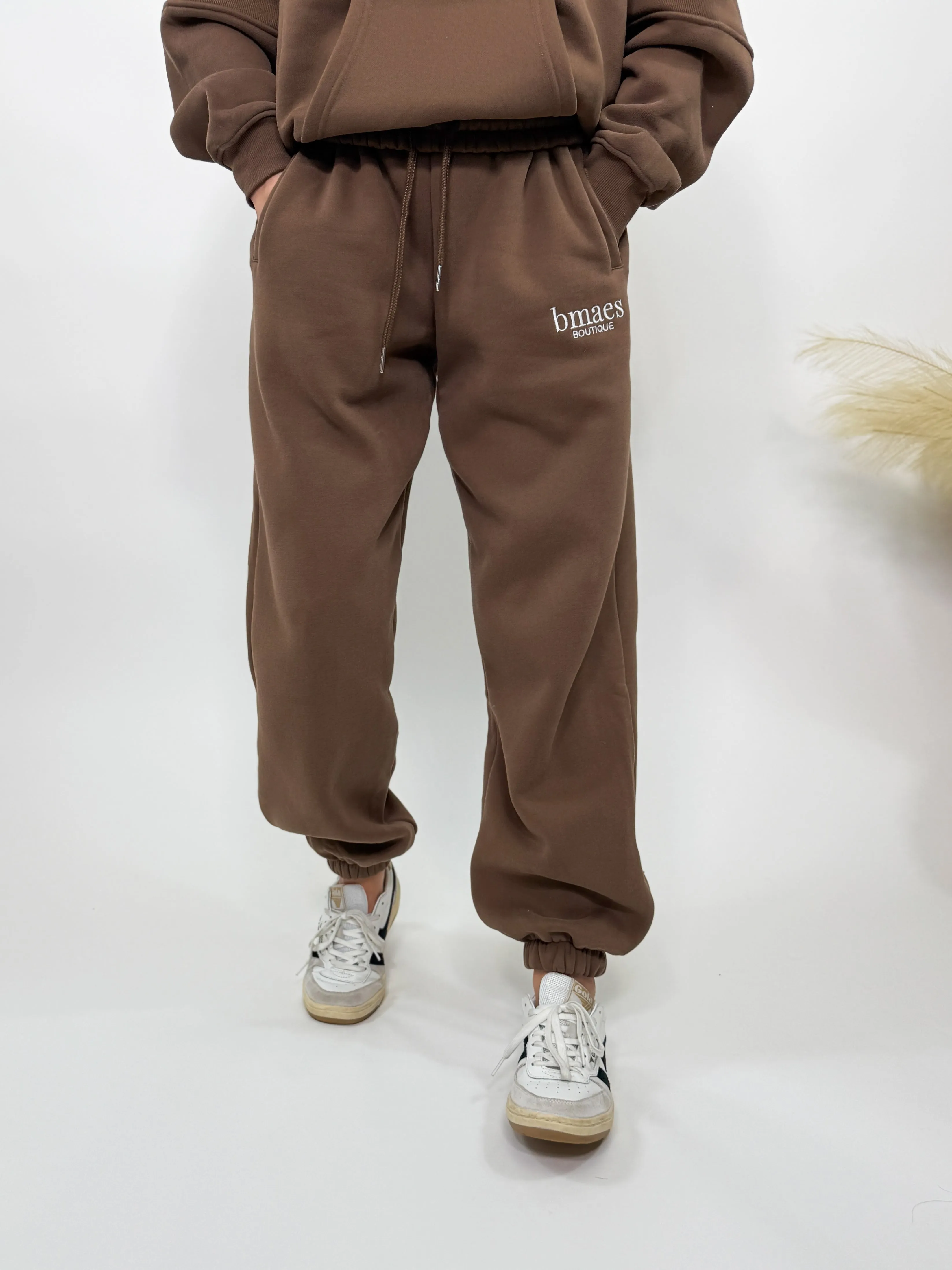 Chocolate Brown Fleece-Lined Luxury Lounge Bmaes Joggers with Pockets
