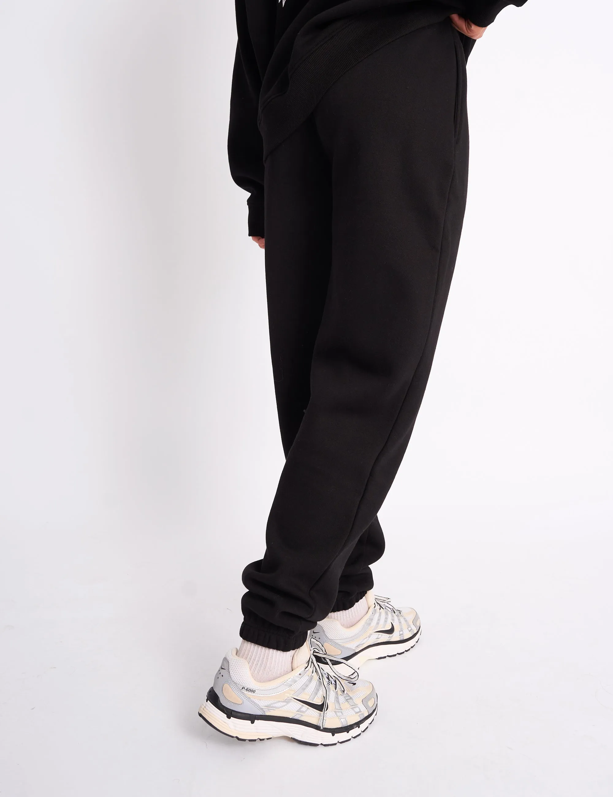 Kaiia Logo Cuffed Joggers Black On Black