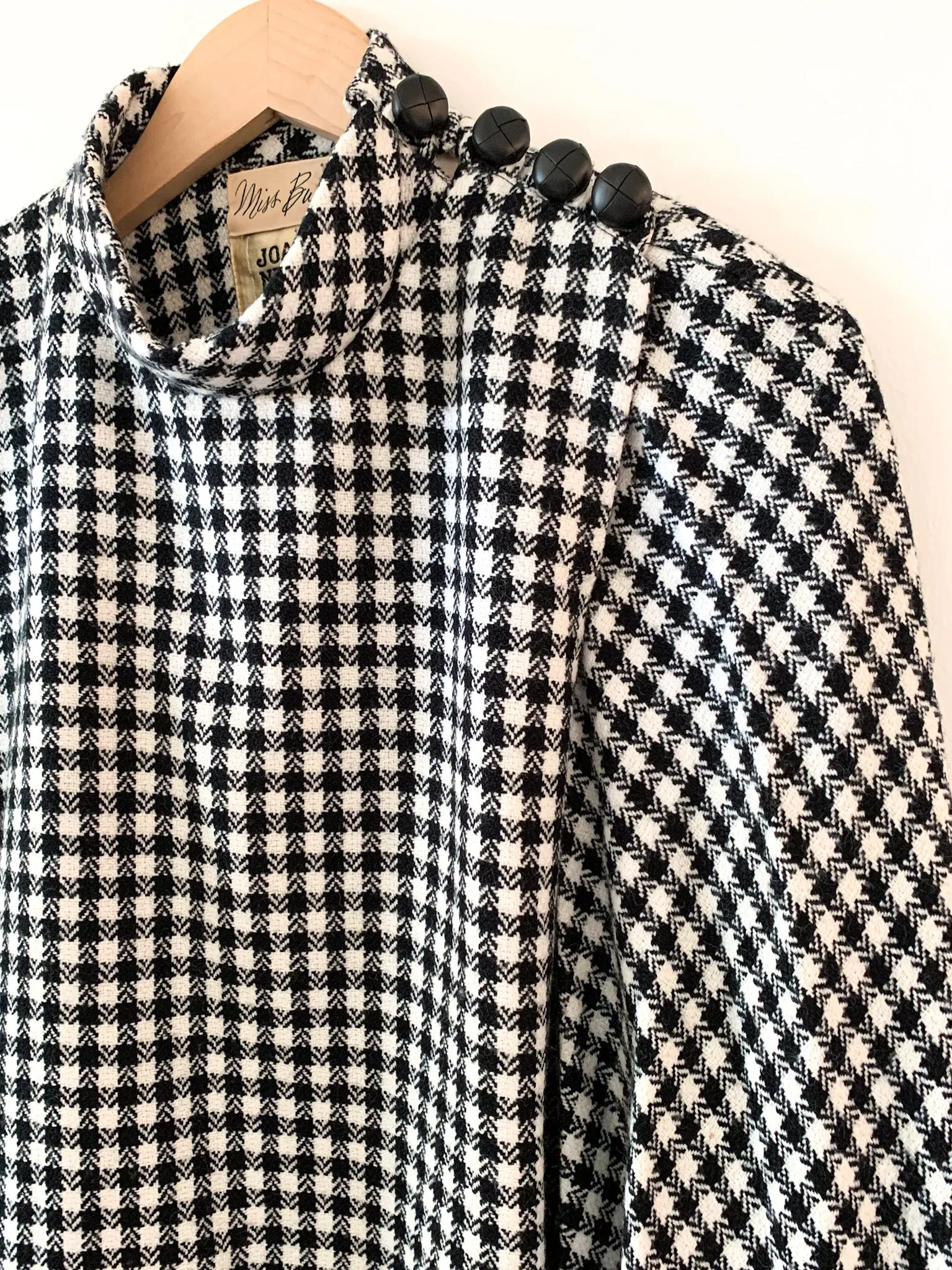 Miss Bullock Houndstooth Wool Cape