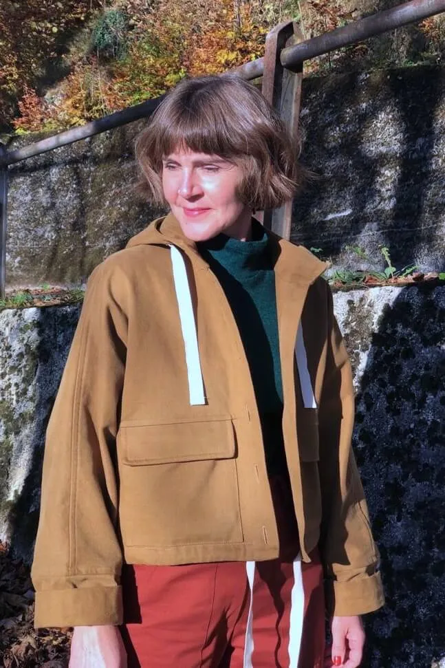 No69 Jacke mit T-Ärmel und Kapuze