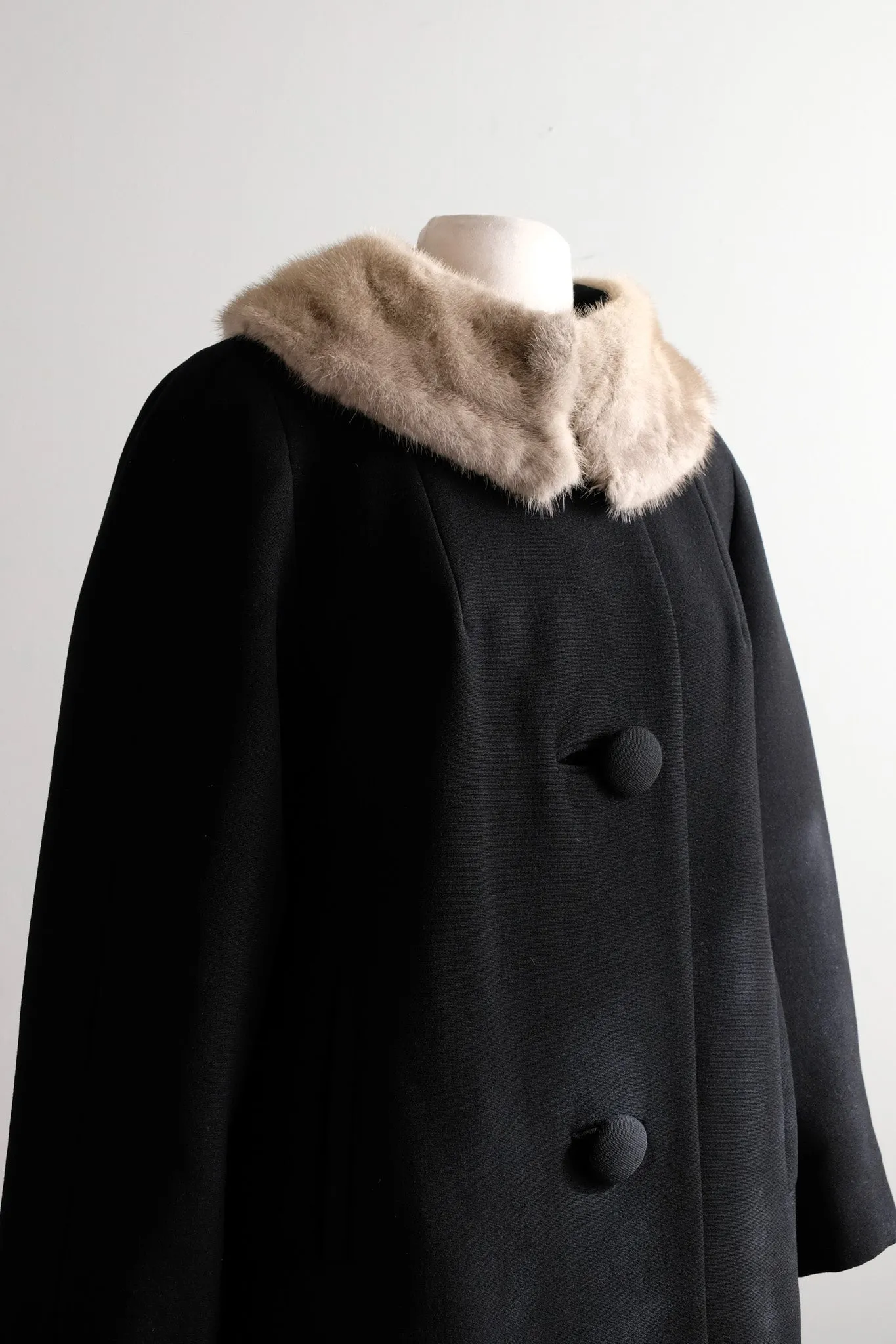 Posh 1960's Black Wool & Silver Mink Cocoon Coat / Sz M L