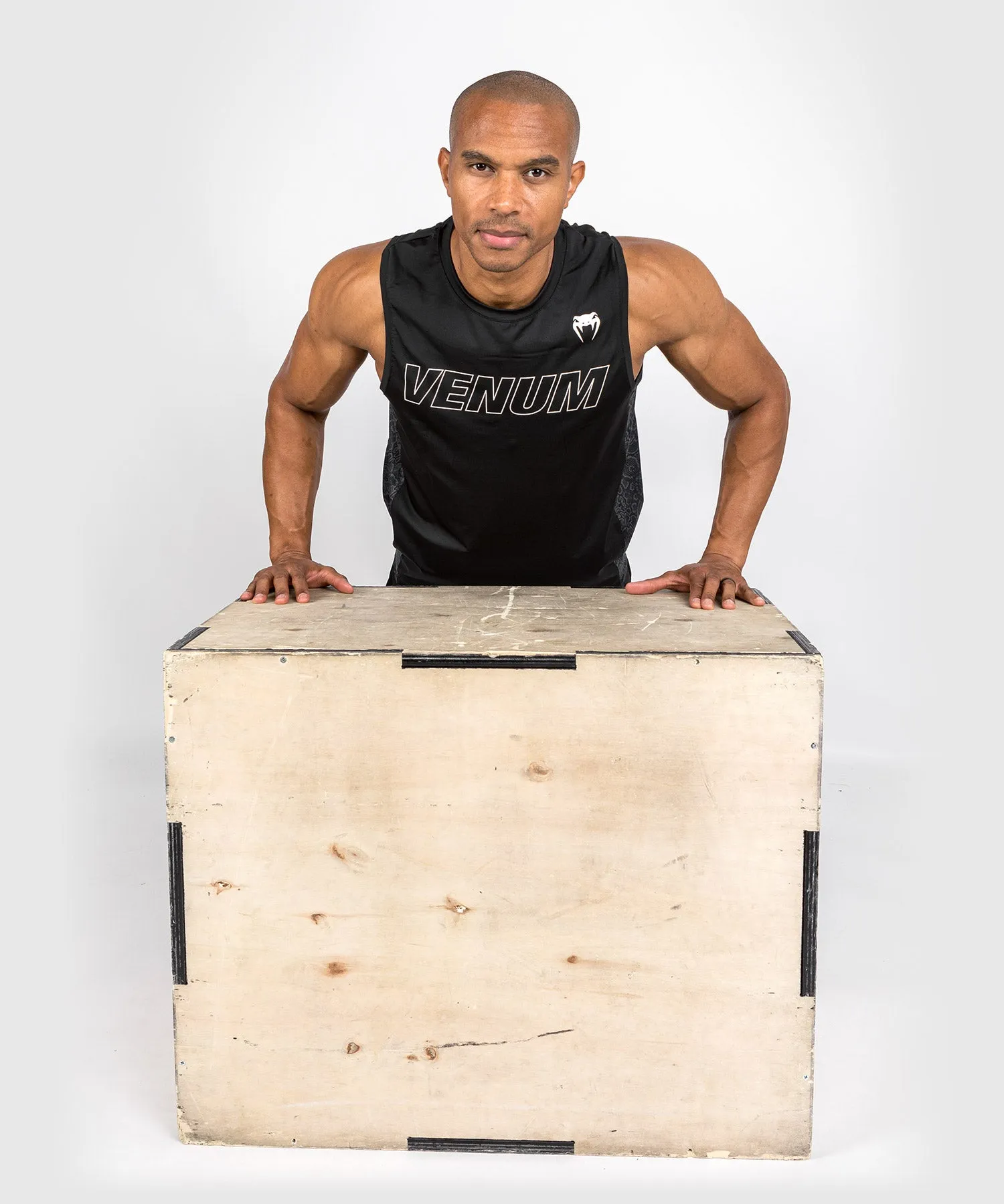 Venum Classic Evo Dry Tech Tank Top - Black/White